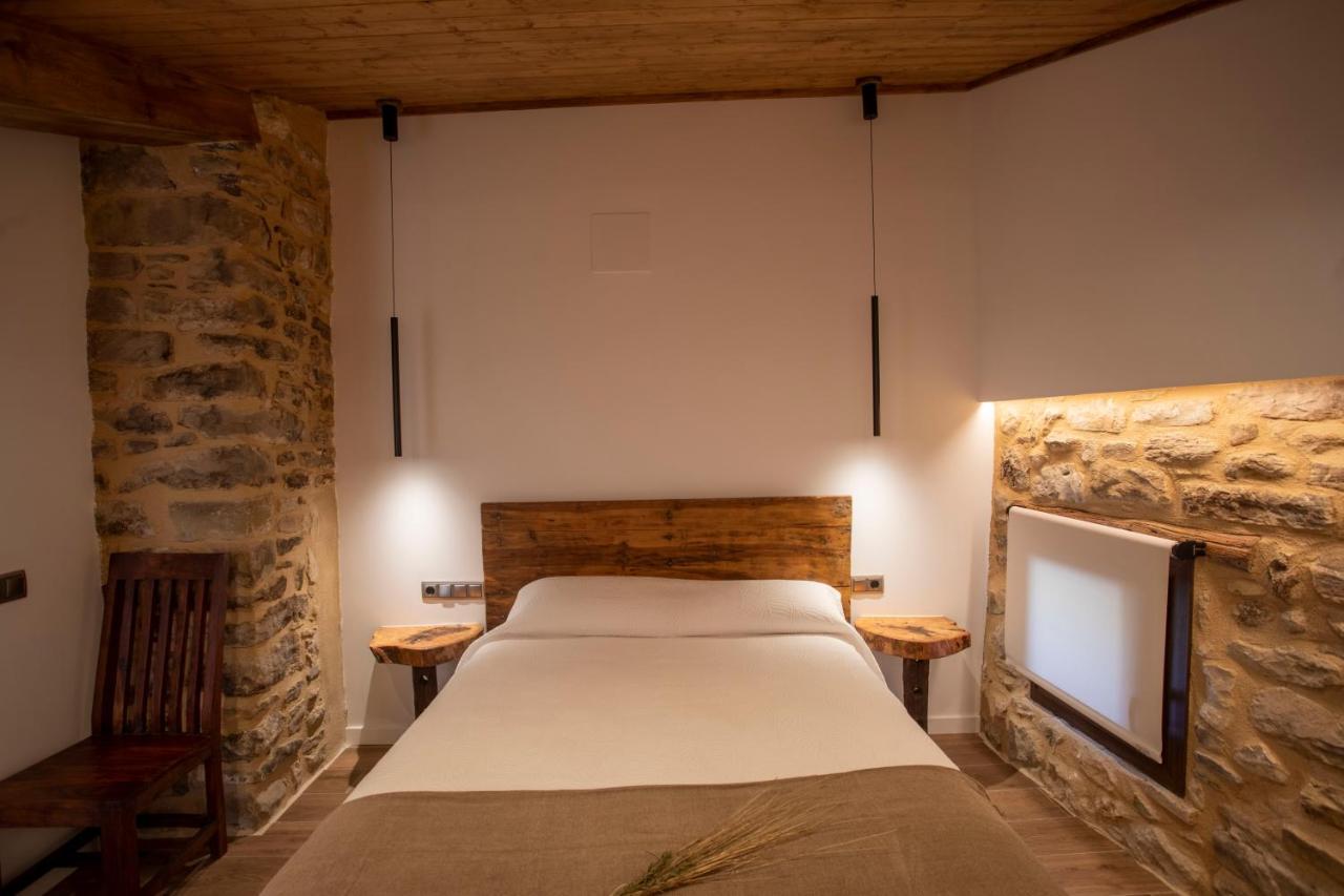 Casa Sanui. Apartaments Turistics Rurals Estorm Esterno foto